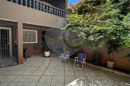 Casa à venda com 3 quartos, sendo 1 suíte, em Jardim Capão Redondo, São Paulo, SP