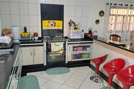 Casa à venda com 3 quartos, sendo 1 suíte,  em Jardim Universo, Mogi das Cruzes, SP