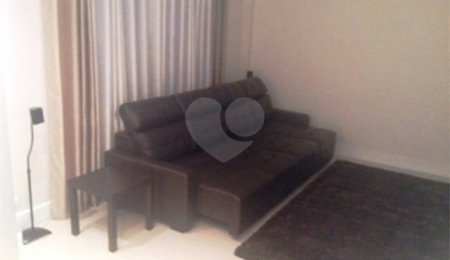Casa à venda com 3 quartos, sendo 1 suíte,  no condomínio Residencial Água Fria, São Paulo - SP