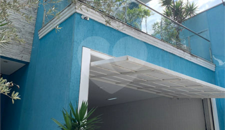 Casa à venda com 4 suítes em Santana, São Paulo, SP