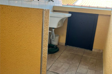 Casa à venda com 3 quartos, sendo 1 suíte,  em Jardim Monte Kemel, São Paulo, SP