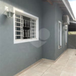 Casa Térrea à venda com 2 quartos, sendo 1 suíte,  em Nova Cerejeira, Atibaia, SP