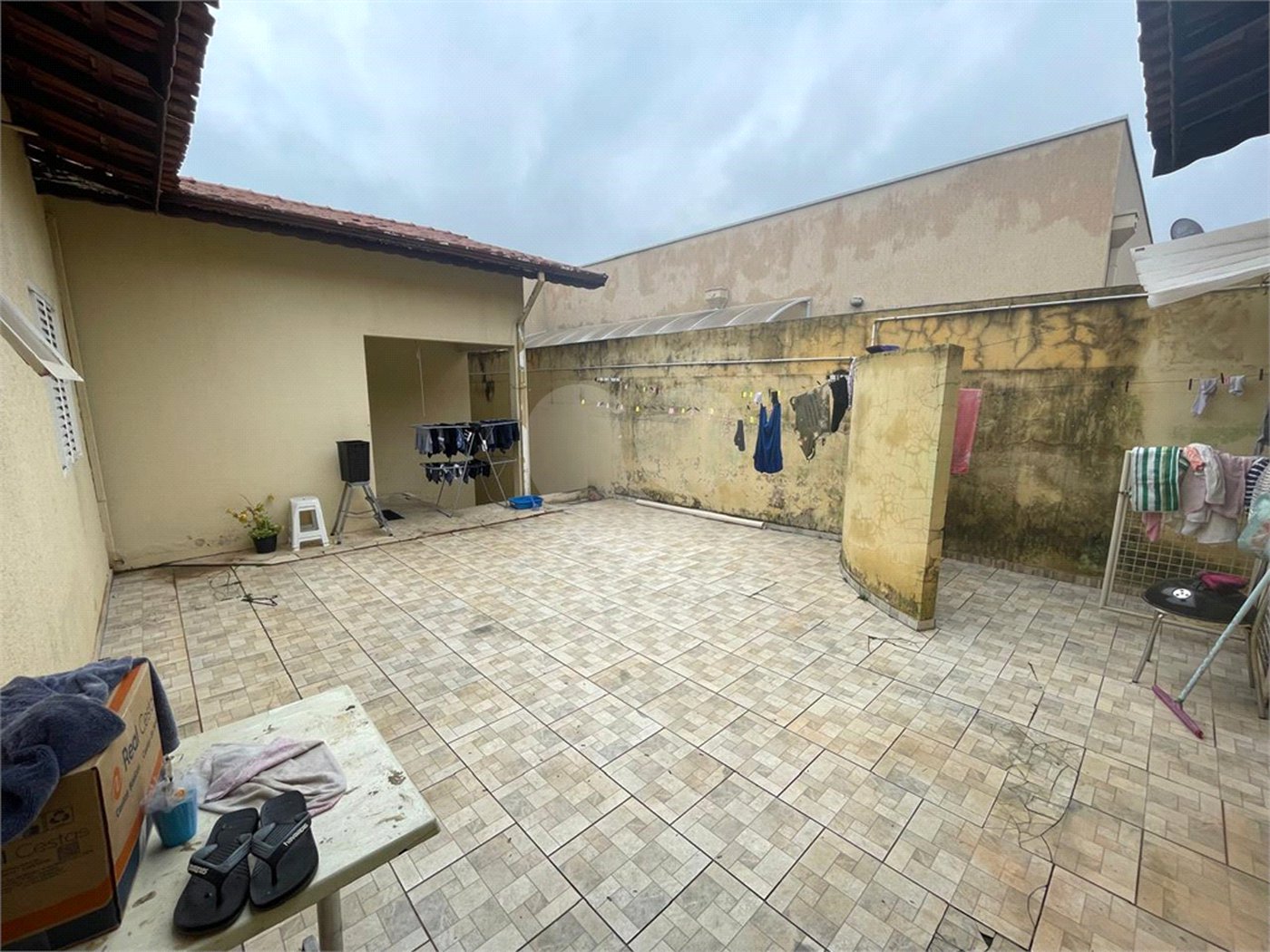 Casa à venda com 3 quartos, sendo 1 suíte,  em Bosque, Vinhedo, SP