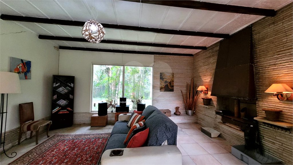 Casa à venda com 4 suítes no condomínio Chácara Flora, São Paulo - SP