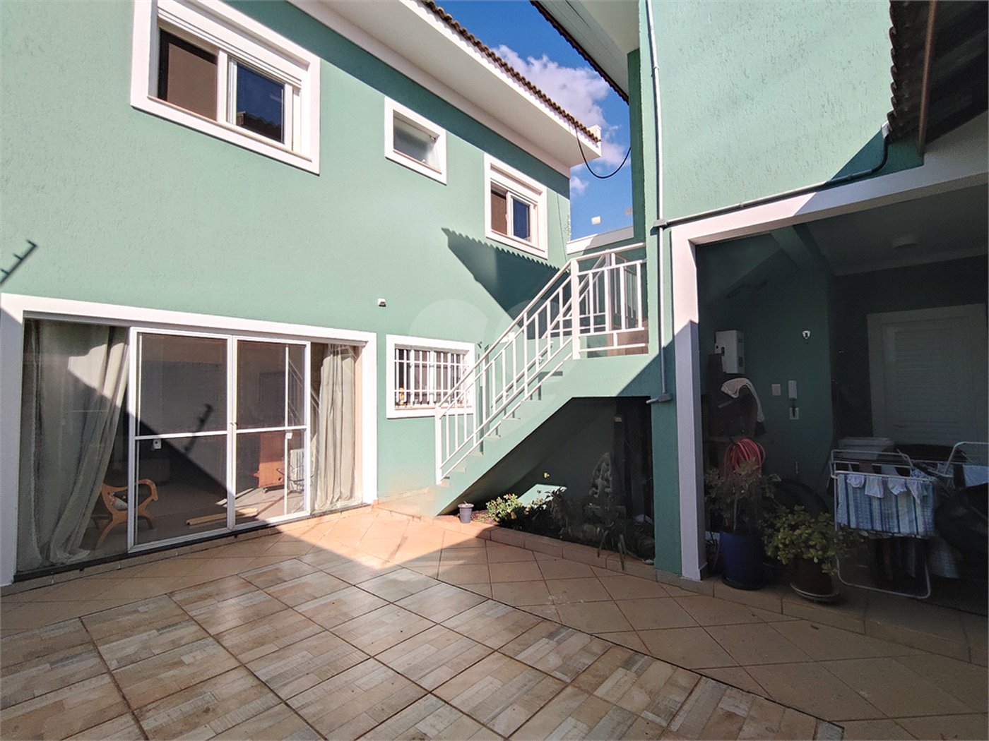 Casa para alugar com 6 quartos, sendo 4 suítes,  no Centro, Itapetininga, SP