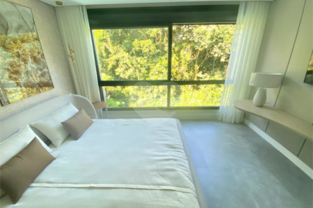 Duplex à venda com 6 suítes em Riviera, Bertioga, SP