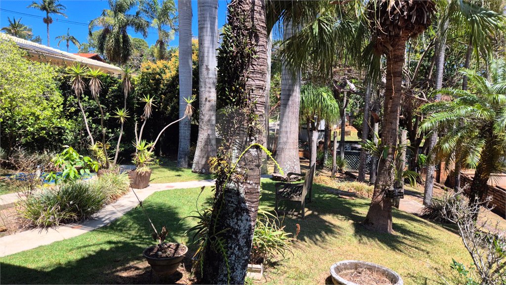 Casa à venda com 3 quartos, sendo 1 suíte,  no condomínio Vinhas da Vista Alegre - Lado Sede, Vinhedo - SP