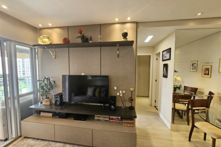 Apartamento para alugar com 2 quartos, sendo 1 suíte, em Jardim das Acácias, São Paulo, SP
