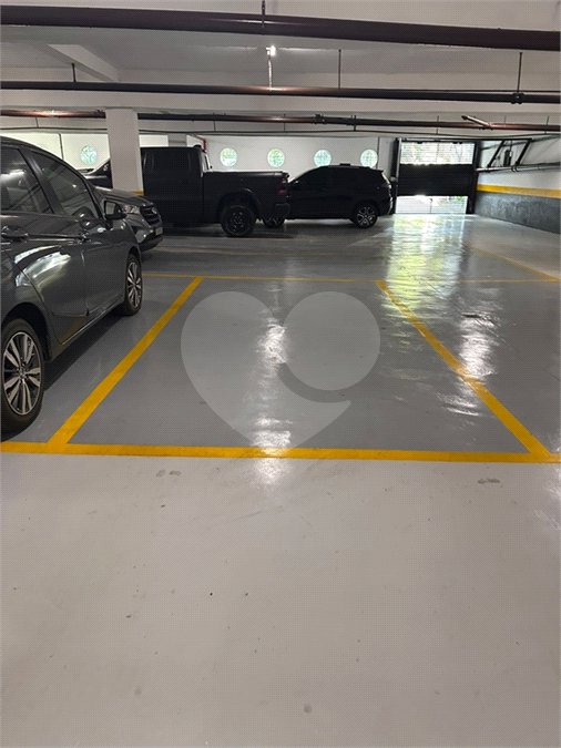 Apartamento para alugar com 3 quartos, sendo 2 suítes, em Moema, São Paulo, SP