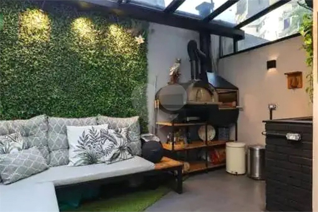 Casa à venda com 2 quartos, sendo 1 suíte,  no condomínio Cube Real Parque, São Paulo - SP