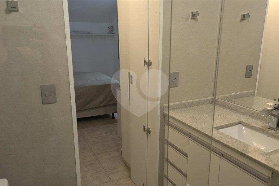 Sobrado à venda com 4 quartos, sendo 2 suítes, em Imirim, São Paulo, SP