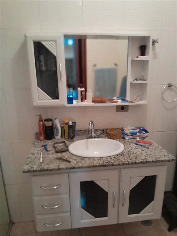 Sobrado à venda com 2 suítes em Várzea de Baixo, São Paulo, SP