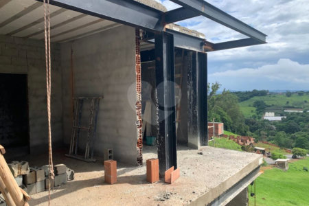 Terreno à venda com 4 quartos, sendo 5 suítes,  no condomínio Quintas da Boa Vista, Atibaia - SP