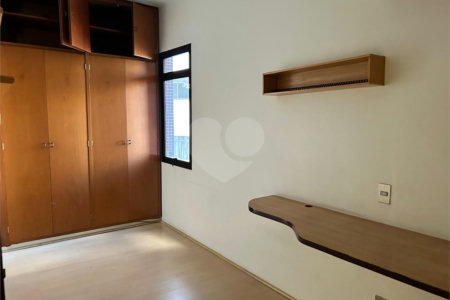 Apartamento à venda com 4 suítes em Santana, São Paulo, SP