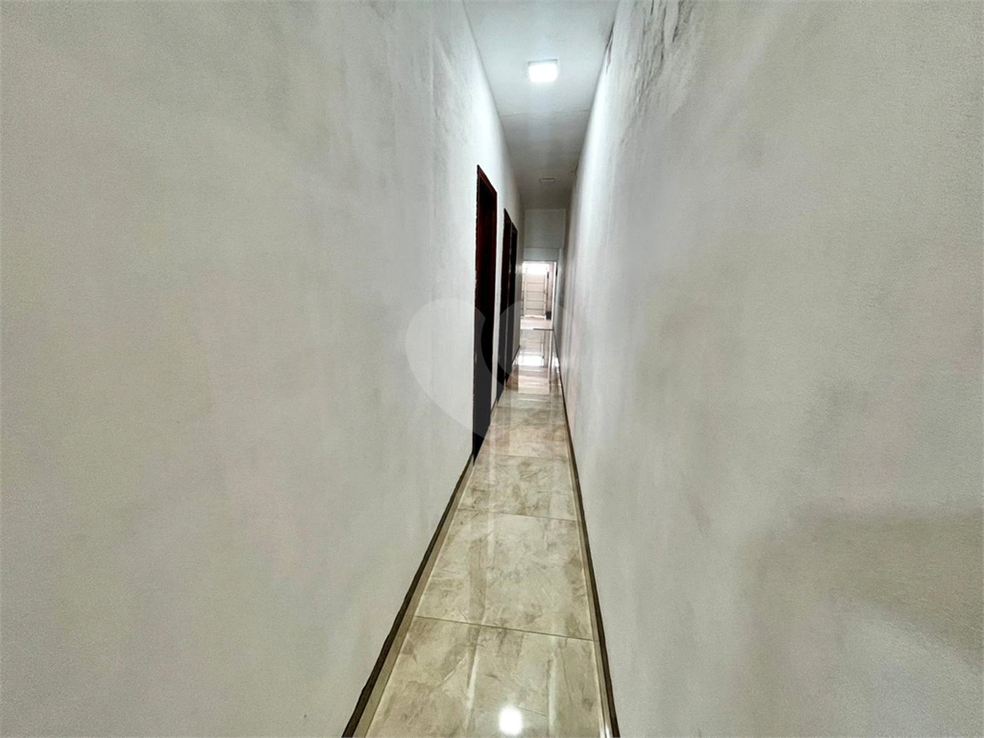 Casa à venda com 2 quartos em Vila Maria Isabel, Itapetininga, SP