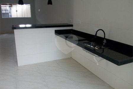 Casa à venda com 3 quartos, sendo 1 suíte, em Residencial Parque dos Sinos, Jacareí, SP