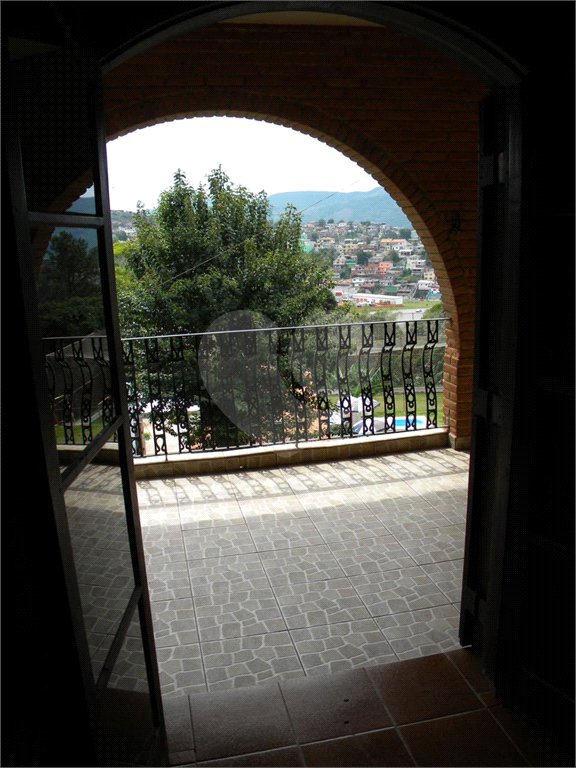 Chácara à venda com 7 quartos, sendo 1 suíte, em Capoavinha, Mairiporã, SP