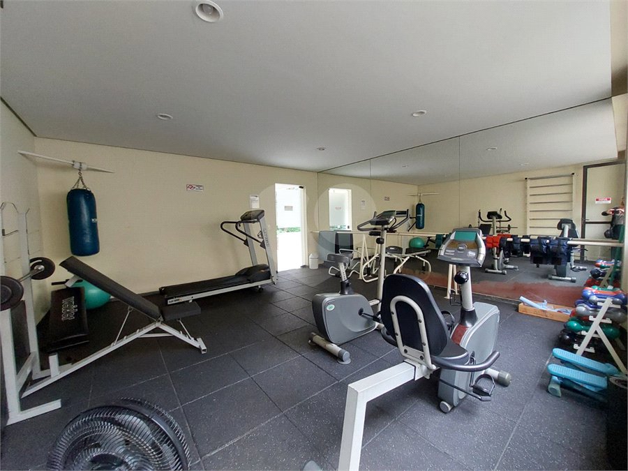Apartamento à venda com 3 quartos, sendo 1 suíte, em Real Parque, São Paulo, SP