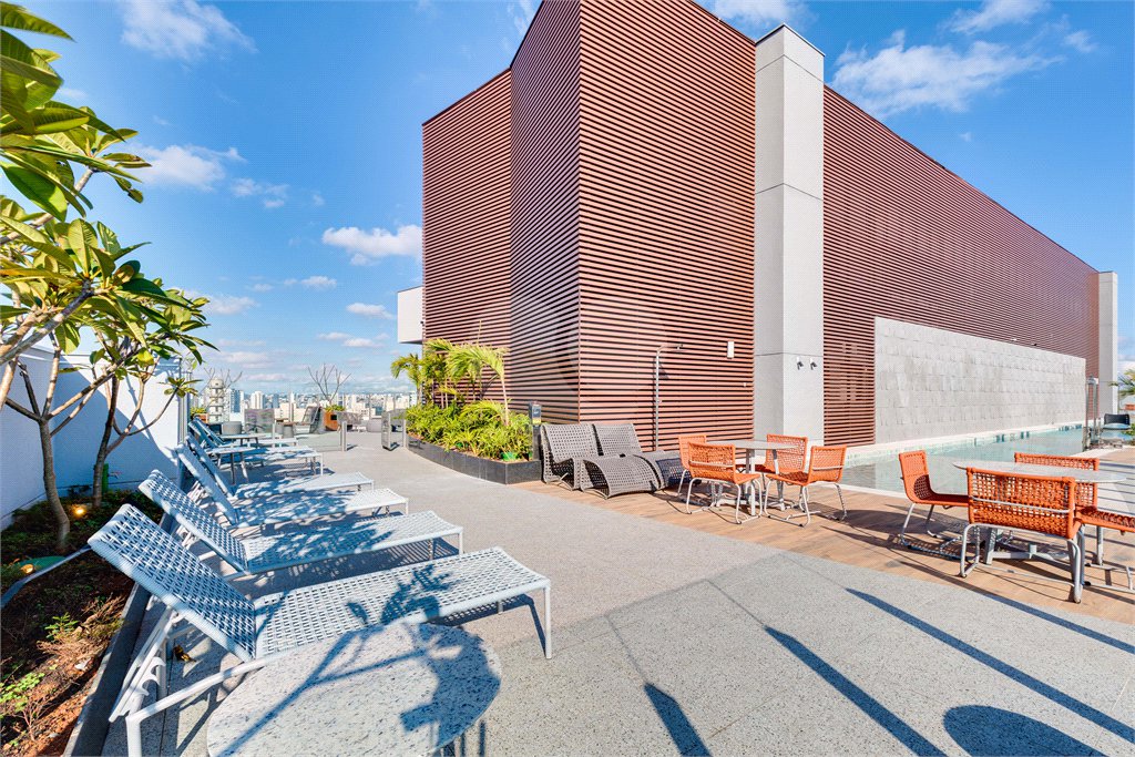 Apartamento à venda com 4 quartos, sendo 3 suítes,  em Brooklin, São Paulo, SP