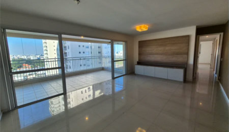 Apartamento à venda com 3 quartos, sendo 1 suíte,  em Jardim Olympia, São Paulo, SP