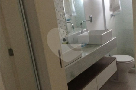 Casa em condomínio à venda com 6 quartos, sendo 4 suítes,  no Centro (mangue), Armação dos Búzios, RJ