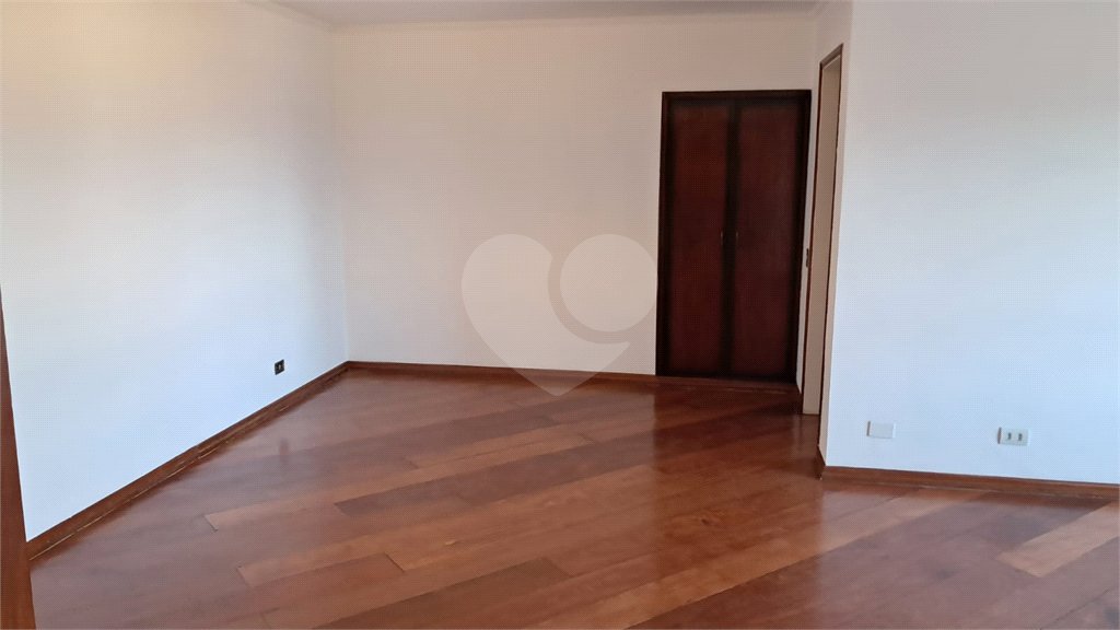 Apartamento para alugar com 2 quartos, sendo 1 suíte, em Alto da Boa Vista, São Paulo, SP