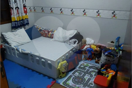 Casa à venda com 3 quartos, sendo 1 suíte, em Jardim Universo, Mogi das Cruzes, SP