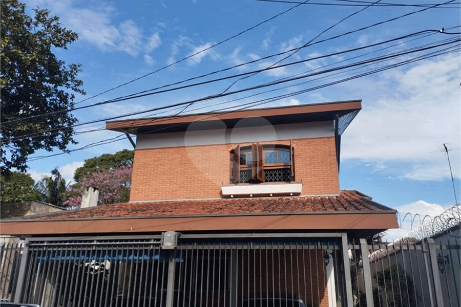 Sobrado à venda com 4 quartos, sendo 1 suíte, em Tremembé, São Paulo, SP