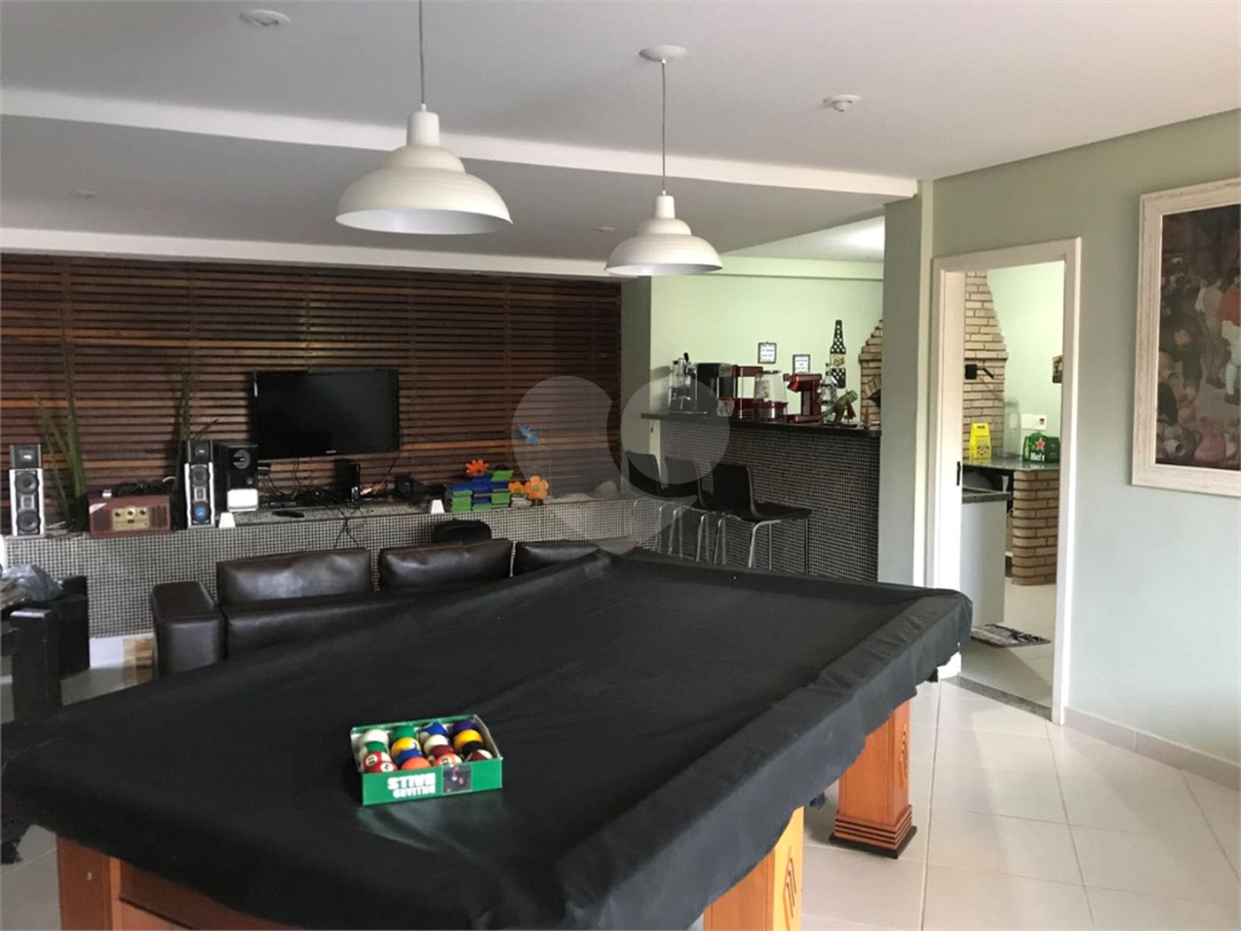 Casa à venda com 4 quartos, sendo 3 suítes, no condomínio Alpes da Cantareira, Mairiporã - SP