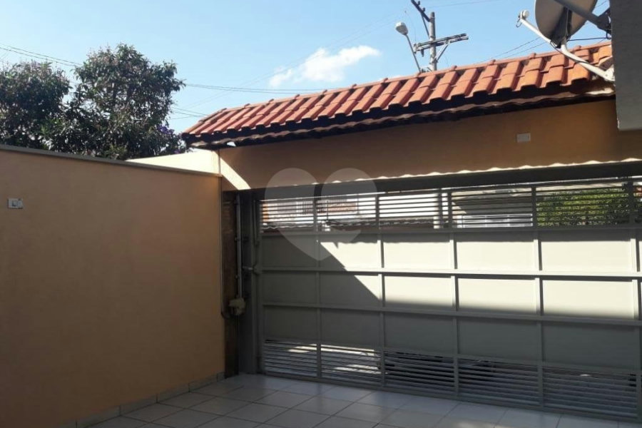 Sobrado à venda com 3 quartos, sendo 1 suíte, em Parque Novo Mundo, São Paulo, SP