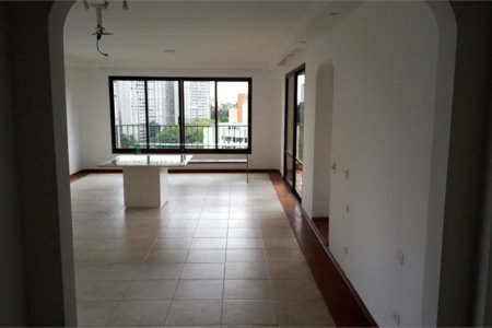 Apartamento à venda com 4 quartos, sendo 2 suítes, em Vila Suzana, São Paulo, SP