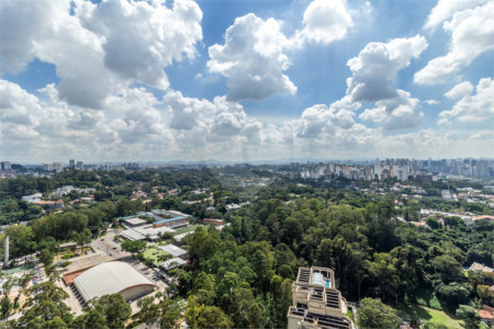 Apartamento à venda ou para alugar com 4 quartos, sendo 3 suítes, em Jardim Morumbi, São Paulo, SP