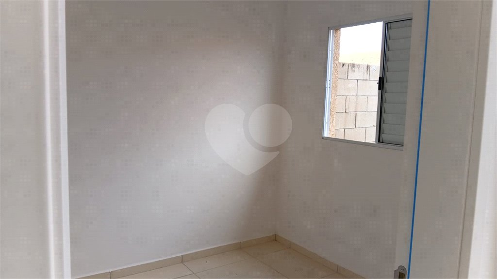 Casa à venda com 2 quartos em Vila Popular, Itapetininga, SP