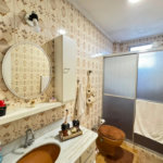 Apartamento com 2 dormitórios e suíte + dependência de serviço completa na Ponta da Praia – Localização privilegiada próximo à Praça Dino Bueno