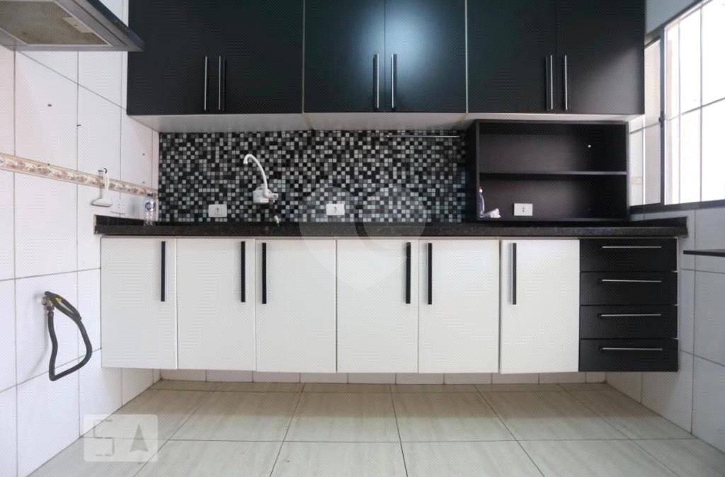 Casa à venda com 2 quartos, sendo 1 suíte,  em Jardim Ivana, São Paulo, SP