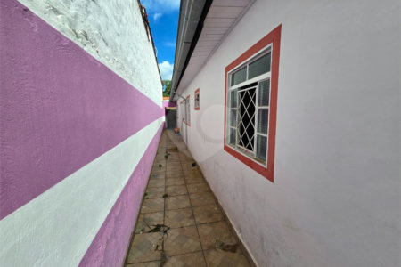 Casa à venda com 2 quartos em Vila Messias, Alambari, SP