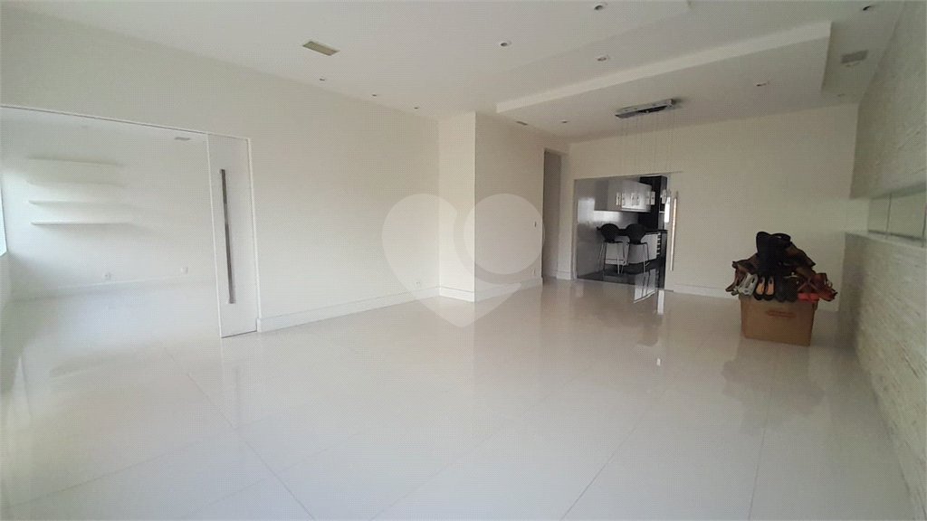 Sobrado à venda com 6 quartos, sendo 5 suítes, no Centro, São Bernardo do Campo, SP