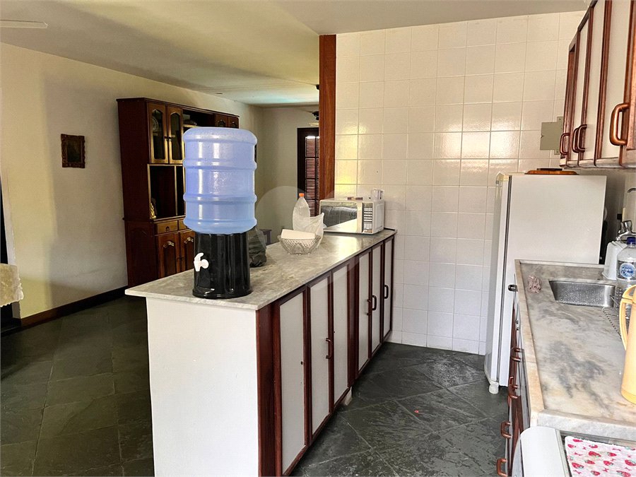 Casa em condomínio à venda com 2 quartos em Ogiva, Cabo Frio, RJ