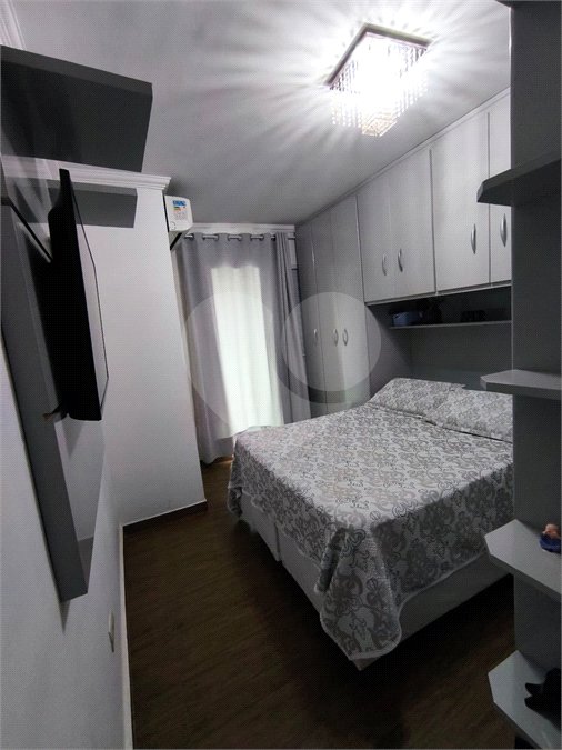 Sobrado à venda com 3 suítes em Vila Carrão, São Paulo, SP