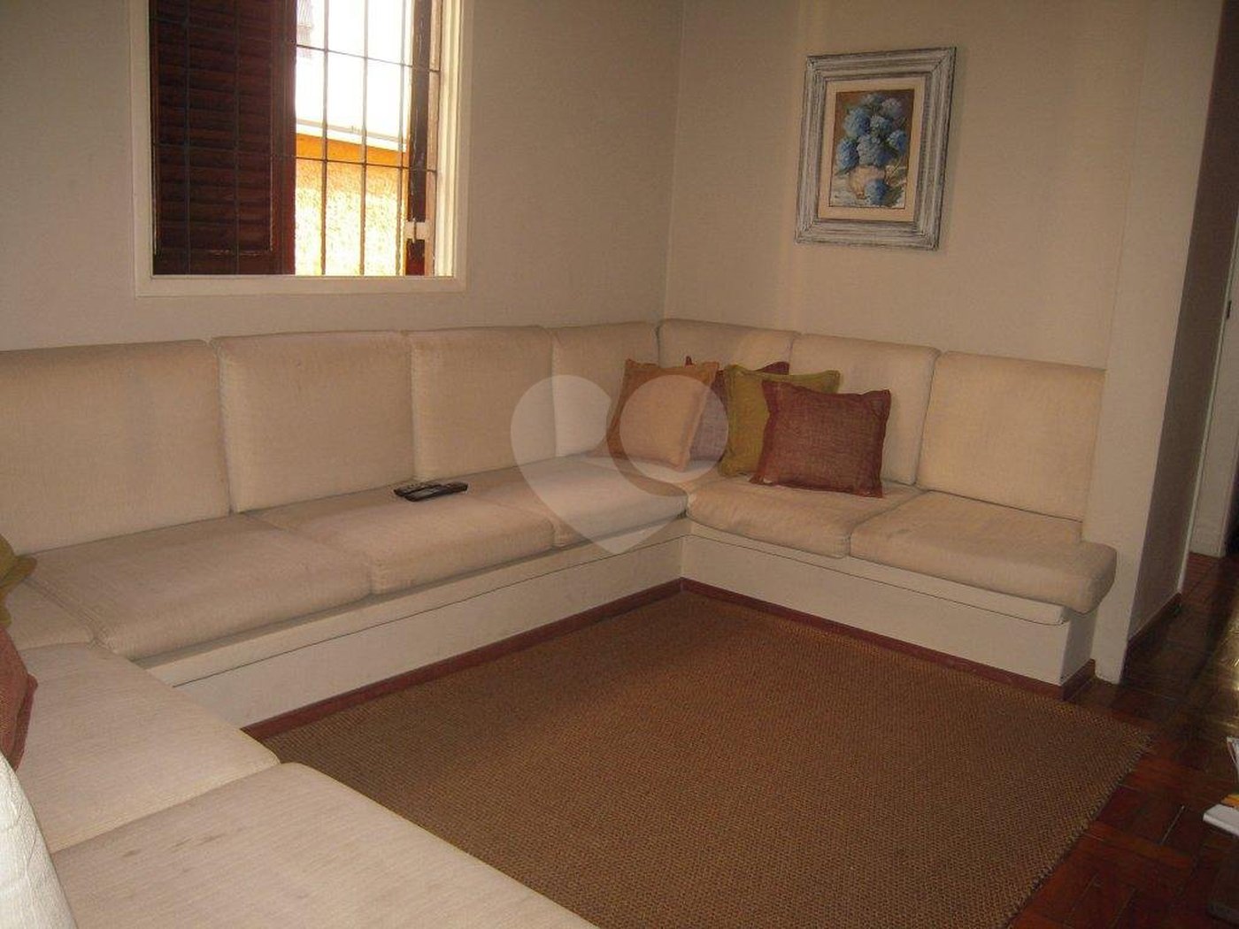 Casa térrea, impecável!