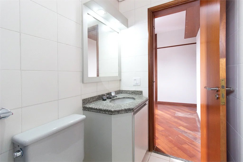 Apartamento a Venda na Chácara Santo Antônio, 163 m², 3 suítes, 2 vagas,, lazer e próximo ao parque