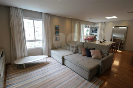 Apartamento á venda - Vila Olímpia