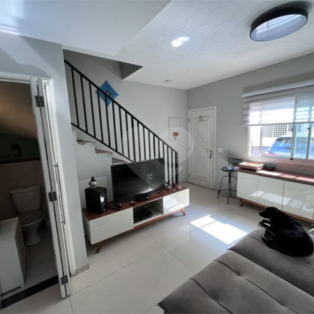 Casa à venda com 2 quartos, sendo 1 suíte, no condomínio Cond Villa D'este, São Paulo - SP