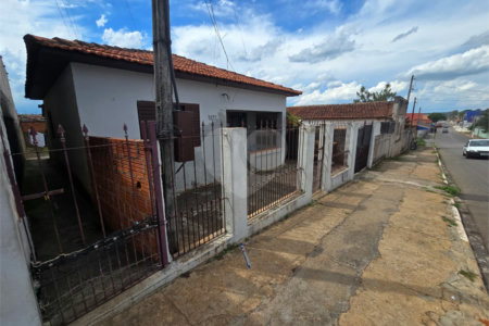 Casa à venda com 3 quartos, sendo 2 suítes, em Vila Arruda, Itapetininga, SP