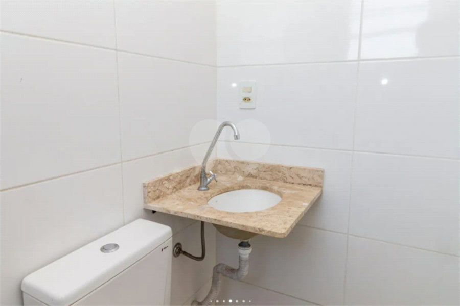 Casa à venda com 2 suítes no condomínio Dos Pássaros, São Paulo - SP