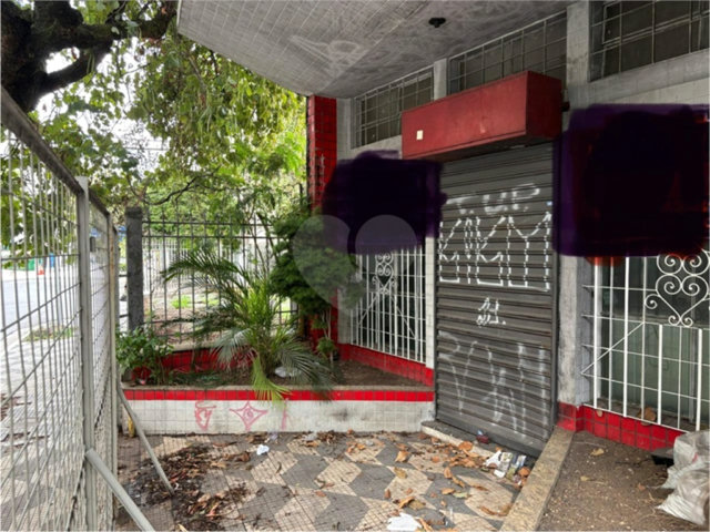 Prédio à venda com 3 quartos em Perdizes, São Paulo, SP