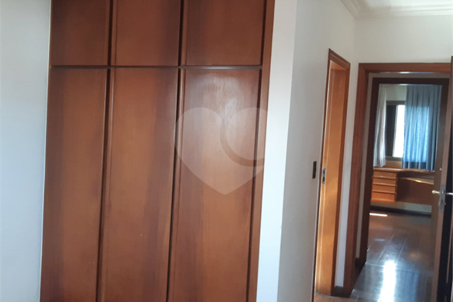 Apartamento à venda com 4 quartos, sendo 1 suíte, em Tremembé, São Paulo, SP