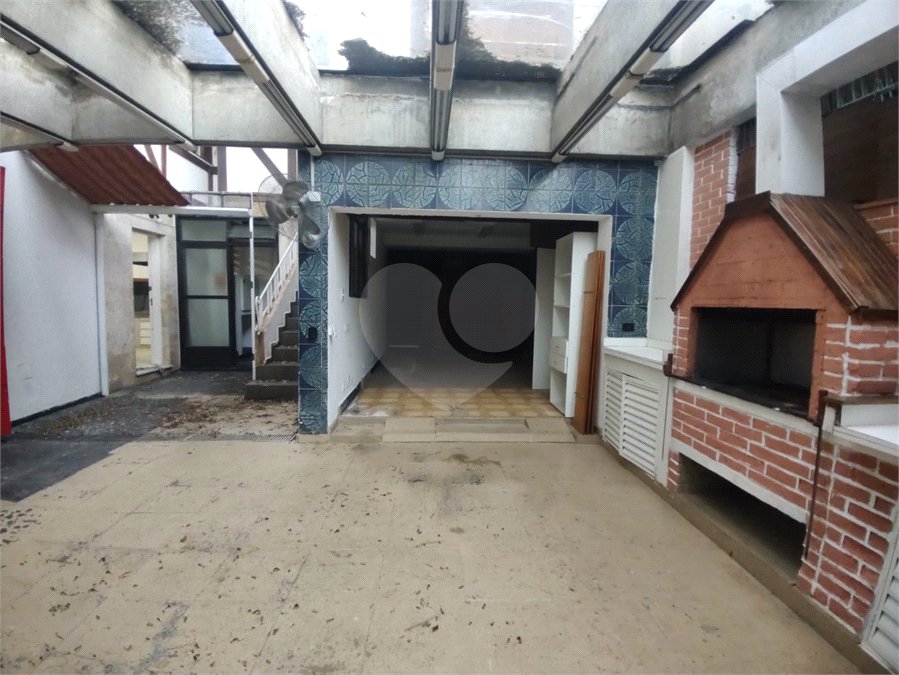 Sobrado à venda com 5 quartos, sendo 3 suítes, em Cidade Monções, São Paulo, SP