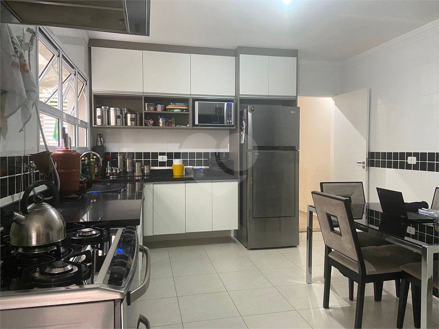 Sobrado à venda com 3 quartos, sendo 1 suíte, em Horto Florestal, São Paulo, SP