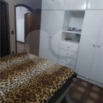 Casa à venda com 3 quartos, sendo 1 suíte, em Vila Scarpelli, Santo André, SP